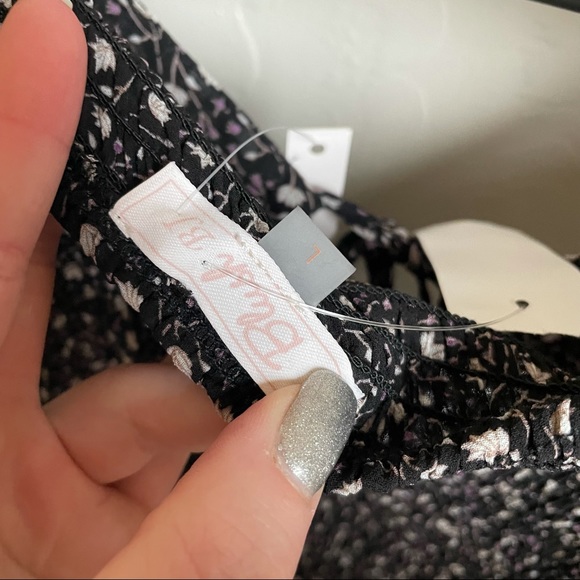 NWT Blush BJ Floral Smocked Boho Flowy Sleeve Crop Top Blouse - Picture 6 of 9